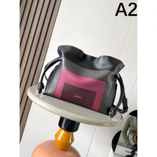 2025FW LOEWE Women's Tote Bag Highly Rated Brand Used by Celebrities