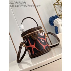 2025SS Tote Bag LOUIS VUITTON Louis Vuitton This Spring/Summer should be noted