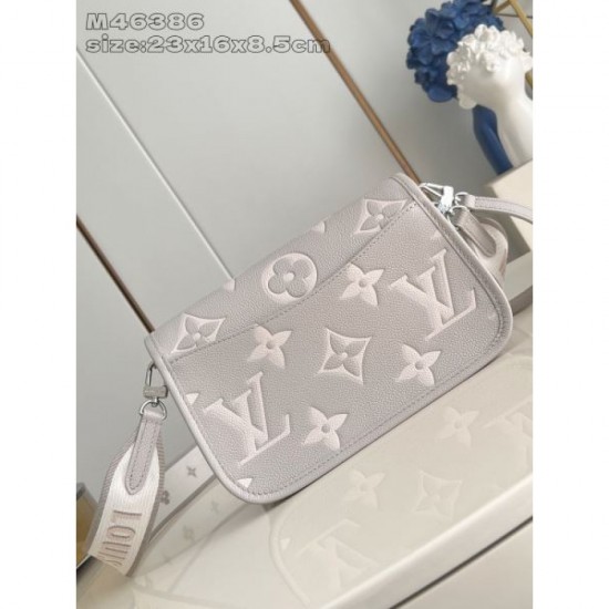 2025SS Shoulder Bag LOUIS VUITTON Louis Vuitton Very popular and not available in Japan