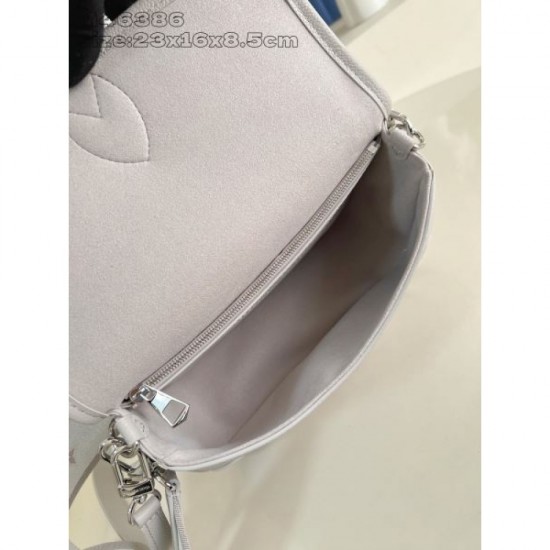 2025SS Shoulder Bag LOUIS VUITTON Louis Vuitton Very popular and not available in Japan