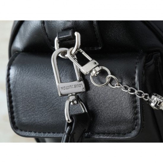 LOUIS VUITTON 2025FW New Large Capacity Tote Bag Exudes Luxury Perfect for commuting to work or school LOUIS VUITTON 2025FW New Large Capacity Tote Bag Exudes Luxury Perfect for commuting to work or school
