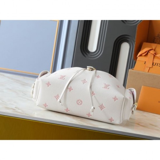 LOUIS VUITTON 2025FW New elegant tote bag Luxury Recommended for adult women LOUIS VUITTON 2025FW New elegant tote bag Luxury Recommended for adult women