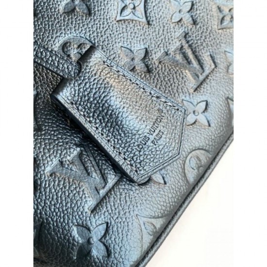 2025FW LOUIS VUITTON Louis Vuitton Women's Tote Bag Attractive design that looks great even in casual wear