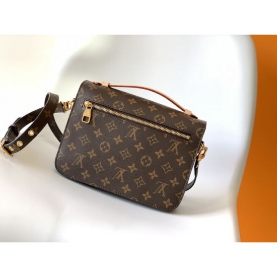 2025FW LOUIS VUITTON Louis Vuitton women's bag shoulder bag Featured model you'll want to buy this year