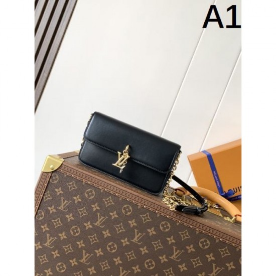 2025FW LOUIS VUITTON Louis Vuitton Women's Bag Shoulder Bag Recommended items perfect for this season
