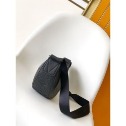 2025FW LOUIS VUITTON Louis Vuitton Women's Bag Shoulder Bag New Limited Popular Rising Model