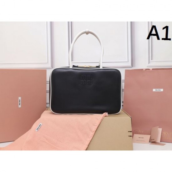 MIU MIU Miu Miu 2025FW New Large Capacity Tote Bag High Quality Replica Elegant Design