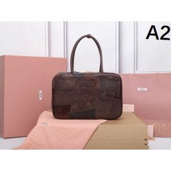 MIU MIU Miu Miu 2025FW New Elegant Tote Bag Luxury Stylish Popular