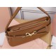 MIU MIU Miu Miu 2025FW New Popular Tote Bag Women's Luxury Large Capacity MIU MIU Miu Miu 2025FW New Popular Tote Bag Women's Luxury Large Capacity