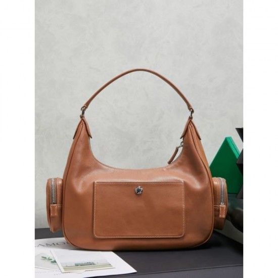 2025FW MIU MIU Women's tote bag New design with outstanding presence