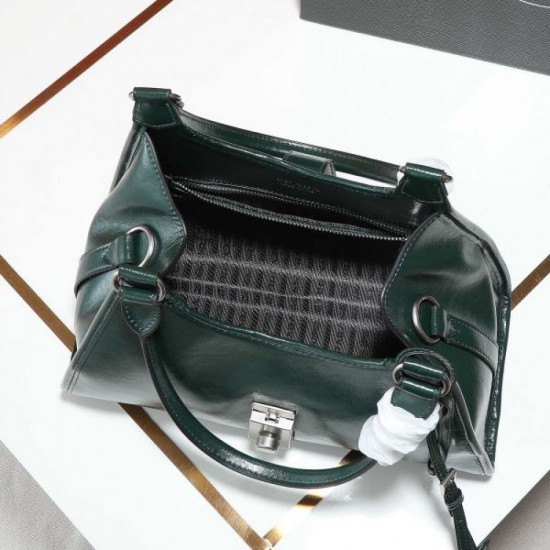 PRADA 2025FW New Elegant Tote Bag - Luxury Popular Item PRADA 2025FW New Elegant Tote Bag - Luxury Popular Item