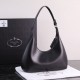 PRADA 2025FW New Large Capacity Tote Bag Stylish Women's High Quality Model PRADA 2025FW New Large Capacity Tote Bag Stylish Women's High Quality Model