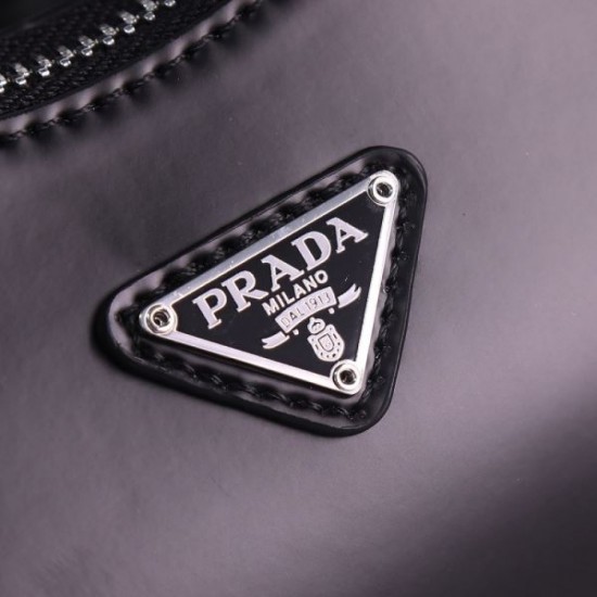 PRADA 2025FW New Large Capacity Tote Bag Stylish Women's High Quality Model PRADA 2025FW New Large Capacity Tote Bag Stylish Women's High Quality Model