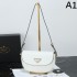 PRADA 2025FW New Large Capacity Shoulder Bag Exudes Luxury Perfect for commuting to work or school