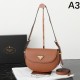 PRADA 2025FW New Large Capacity Shoulder Bag Exudes Luxury Perfect for commuting to work or school PRADA 2025FW New Large Capacity Shoulder Bag Exudes Luxury Perfect for commuting to work or school
