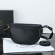PRADA 2025FW New Large Capacity Shoulder Bag Exudes Luxury Perfect for commuting to work or school PRADA 2025FW New Large Capacity Shoulder Bag Exudes Luxury Perfect for commuting to work or school