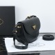 PRADA 2025FW New Large Capacity Shoulder Bag Exudes Luxury Perfect for commuting to work or school PRADA 2025FW New Large Capacity Shoulder Bag Exudes Luxury Perfect for commuting to work or school