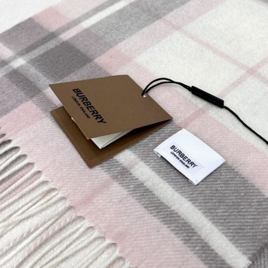 2025FW Scarf BURBERRY A must-have item to elevate your autumn/winter outfit