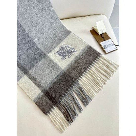 2025FW Scarf BURBERRY Burberry A new standard item that is rapidly gaining attention