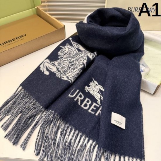 2025FW Scarf BURBERRY A sophisticated item that is currently gaining attention.