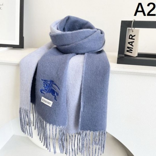 2025FW Scarf BURBERRY Coloring that gives a light and bright impression