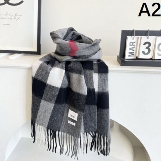 2025FW Scarf BURBERRY Burberry Hot Topic! The latest work that is sure to sell out immediately