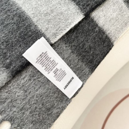 2025FW Scarf BURBERRY Burberry is sold out! Featured items available on a first-come, first-served basis