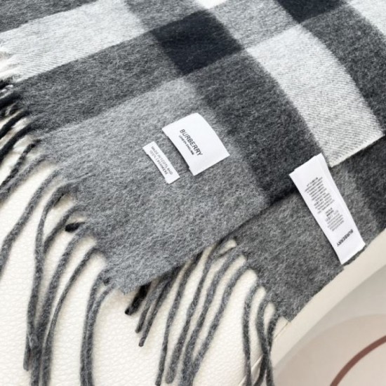 2025FW Scarf BURBERRY Burberry is sold out! Featured items available on a first-come, first-served basis