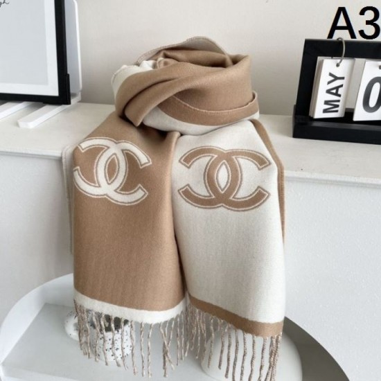 2025FW Scarf CHANEL CHANEL Featured scarf that matches this season's trends