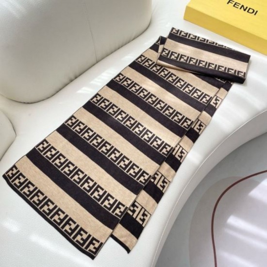 2025FW Scarf FENDI Very popular in fall and winter! Featured items available for immediate shipping