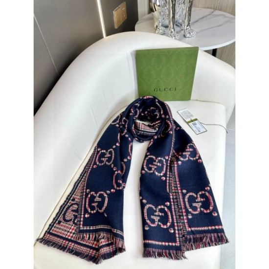 2025FW Scarf GUCCI Gucci A piece that creates the impression of a fashionable expert