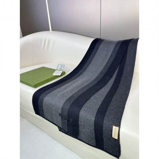 2025FW Scarf GUCCI Gucci A design that accents the latest trends