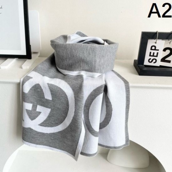 2025FW Scarf GUCCI Gucci A masterpiece that gives an elegant and beautiful impression