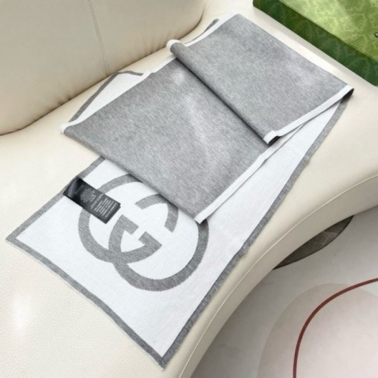 2025FW Scarf GUCCI Gucci A masterpiece that gives an elegant and beautiful impression