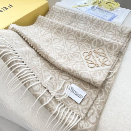 2025FW Scarf LOEWE LOEWE Unreleased new item with an attractive sophisticated design
