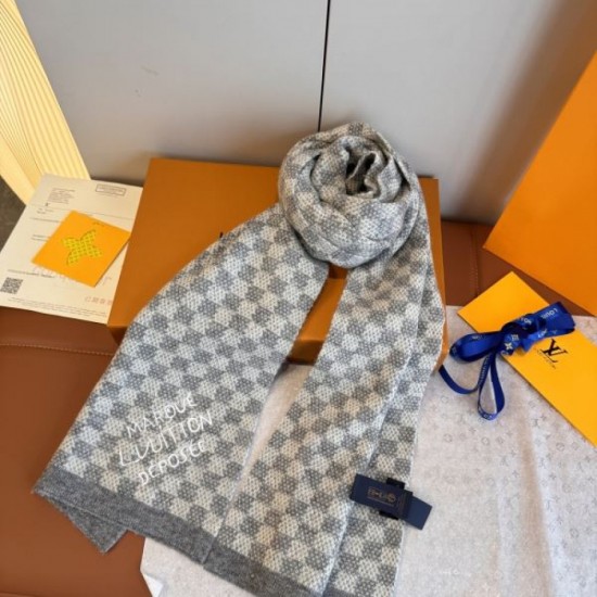 2025FW Scarf LOUIS VUITTON Limited item that is very popular overseas
