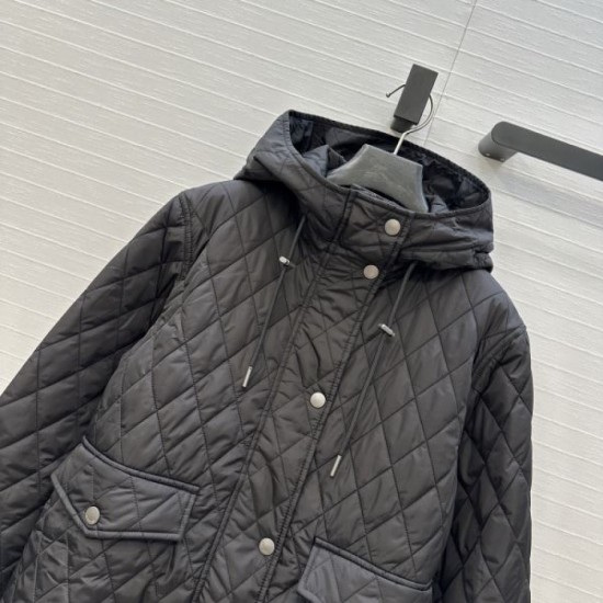 BURBERRY Burberry Cotton Filler 2025 Fall/Winter New Item A very popular brand item BURBERRY Burberry Cotton Filler 2025 Fall/Winter New Item A very popular brand item