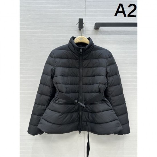 DIOR Down Jacket 2025 New Autumn/Winter A popular item that will elevate your classic fall style. DIOR Down Jacket 2025 New Autumn/Winter A popular item that will elevate your classic fall style.