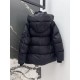 FENDI Down Jacket 2025 Fall/Winter New Featured Brand Featured in Many Magazines FENDI Down Jacket 2025 Fall/Winter New Featured Brand Featured in Many Magazines