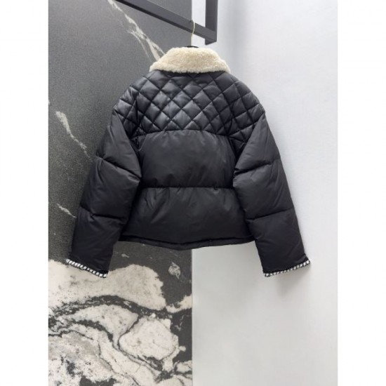 GUCCI Gucci Down Jacket 2025 Fall/Winter New Item Popular trend item last year GUCCI Gucci Down Jacket 2025 Fall/Winter New Item Popular trend item last year