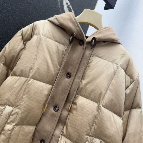 LOUIS VUITTON Down Jacket 2025 New Autumn/Winter Enjoy the latest fall style LOUIS VUITTON Down Jacket 2025 New Autumn/Winter Enjoy the latest fall style