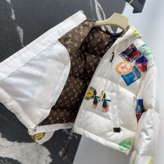 LOUIS VUITTON Down jacket 2025 fall/winter new model The latest model that can be worn elegantly LOUIS VUITTON Down jacket 2025 fall/winter new model The latest model that can be worn elegantly