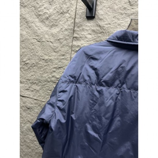 MIU MIU Cotton lining 2025 Fall/Winter new item Overwhelmingly popular stylish outerwear MIU MIU Cotton lining 2025 Fall/Winter new item Overwhelmingly popular stylish outerwear