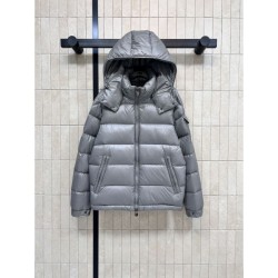 MONCLER Down Jacket 2025 New Autumn/Winter Popular Model Used by Celebrities and Entertainers