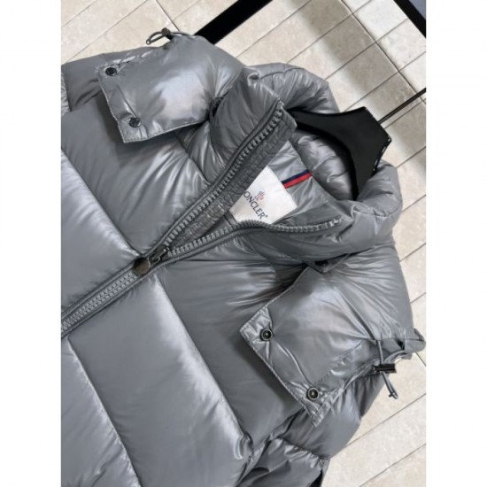 MONCLER Down Jacket 2025 New Autumn/Winter Popular Model Used by Celebrities and Entertainers MONCLER Down Jacket 2025 New Autumn/Winter Popular Model Used by Celebrities and Entertainers