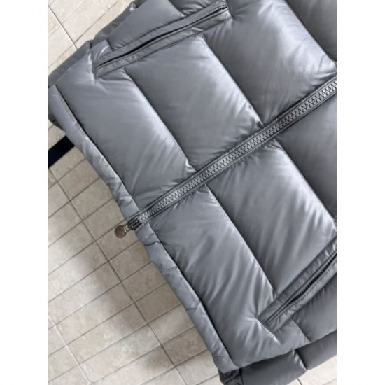 MONCLER Down Jacket 2025 New Autumn/Winter Popular Model Used by Celebrities and Entertainers MONCLER Down Jacket 2025 New Autumn/Winter Popular Model Used by Celebrities and Entertainers