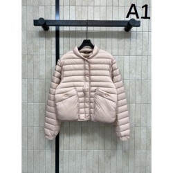 MONCLER Down Jacket 2025 Autumn/Winter New Featured New Item with a Seasonal Feel