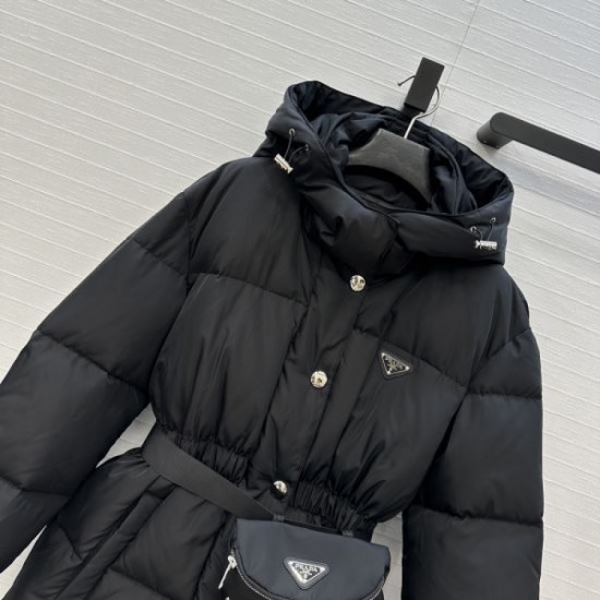PRADA Down Jacket 2025 Autumn/Winter New Item This season's sure to be a hit! PRADA Down Jacket 2025 Autumn/Winter New Item This season's sure to be a hit!