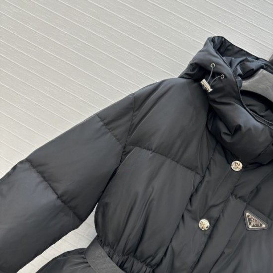 PRADA Down Jacket 2025 Autumn/Winter New Item This season's sure to be a hit! PRADA Down Jacket 2025 Autumn/Winter New Item This season's sure to be a hit!