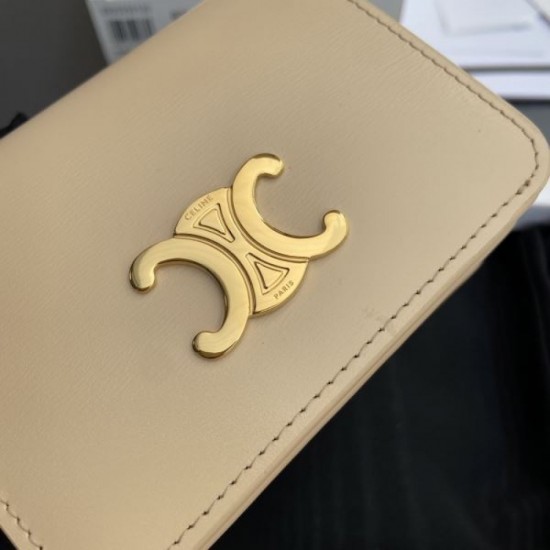 2025SS Popular items for magazines and towns CELINE Bifold Wallet 2025SS Popular items for magazines and towns CELINE Bifold Wallet